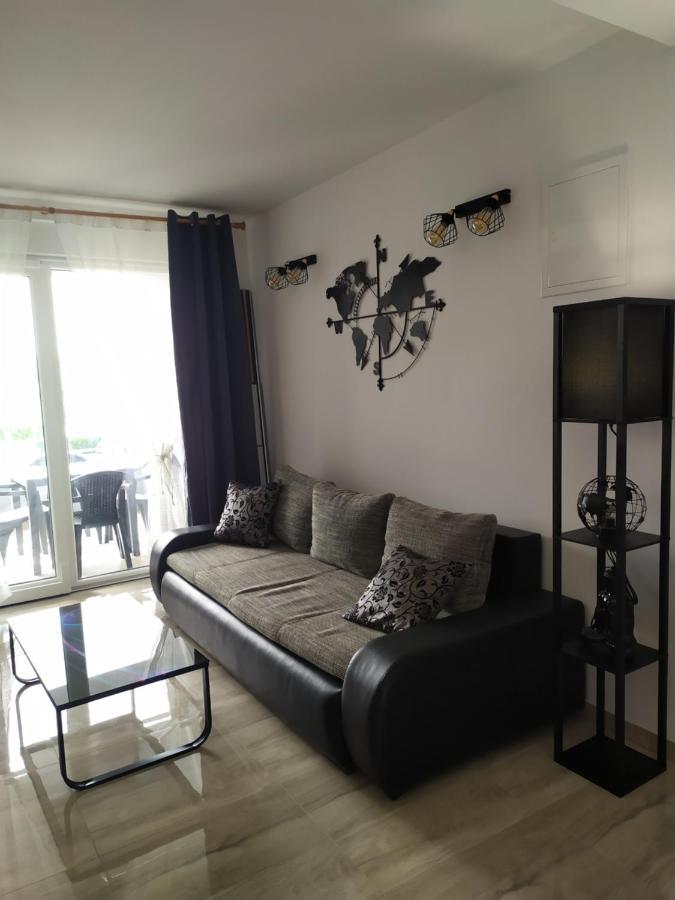 Apartmani Mira Нін Екстер'єр фото